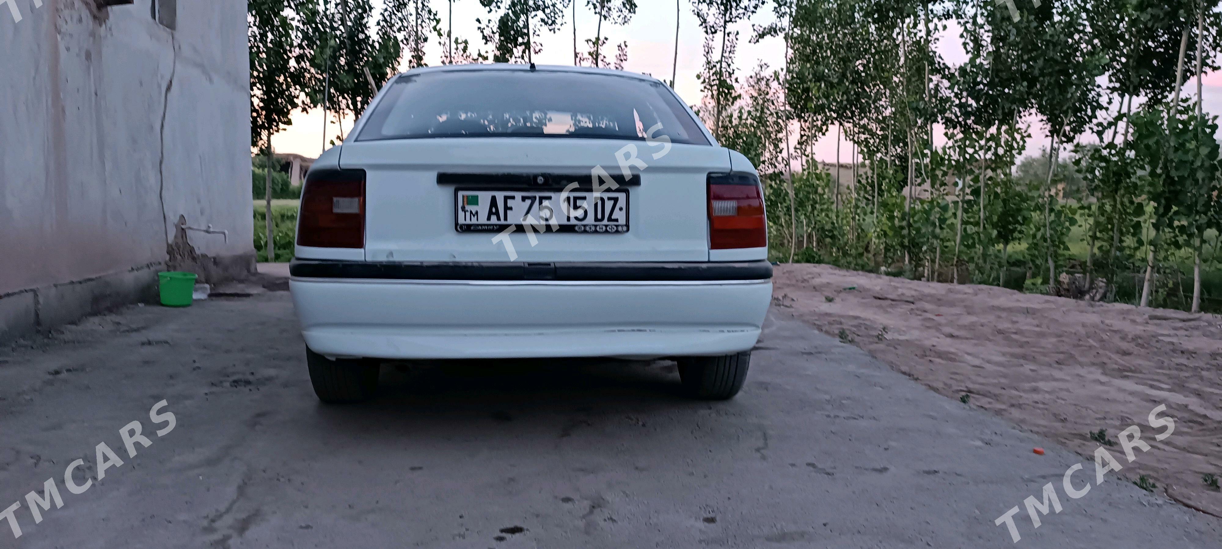 Opel Vectra 1991 - 35 000 TMT - Ak bugdaý etraby - img 3