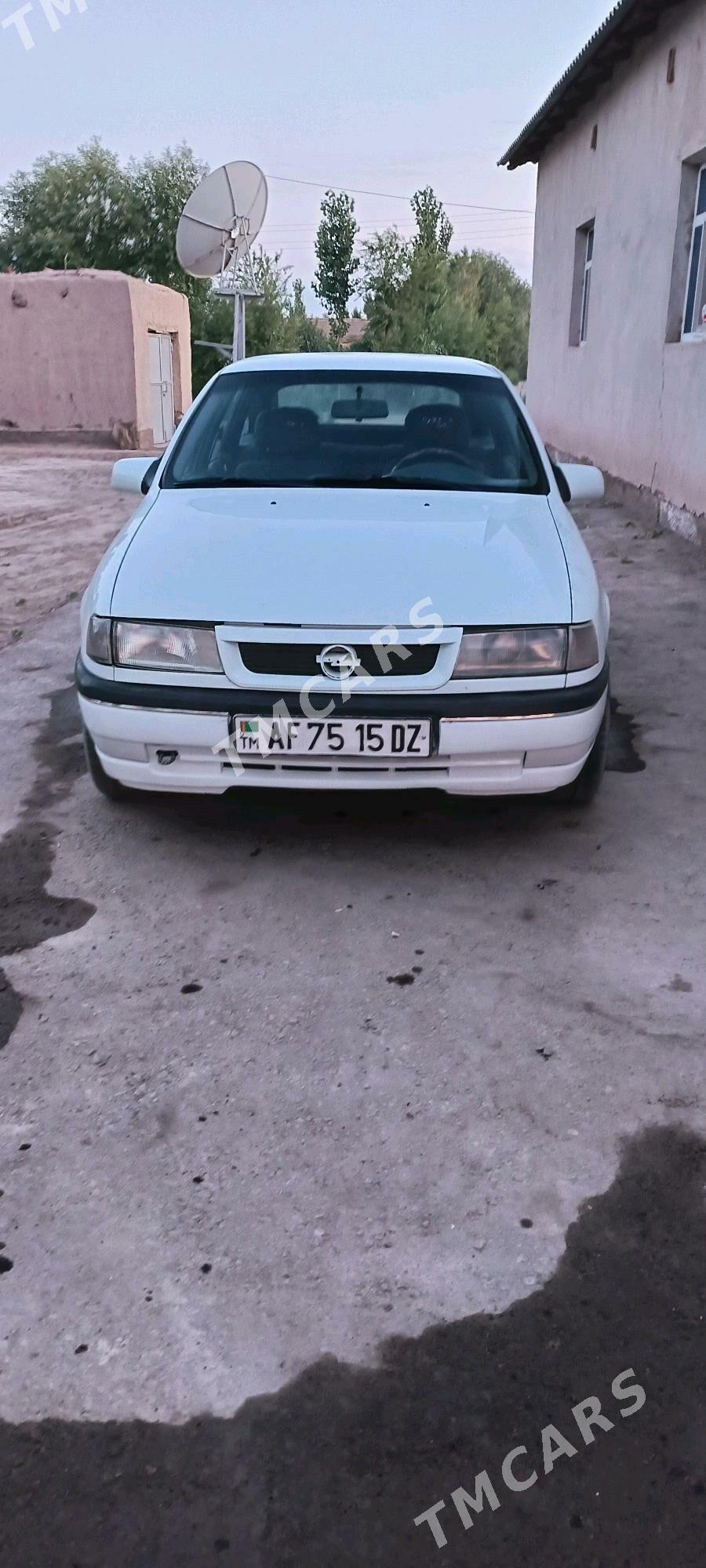 Opel Vectra 1991 - 35 000 TMT - Ak bugdaý etraby - img 6