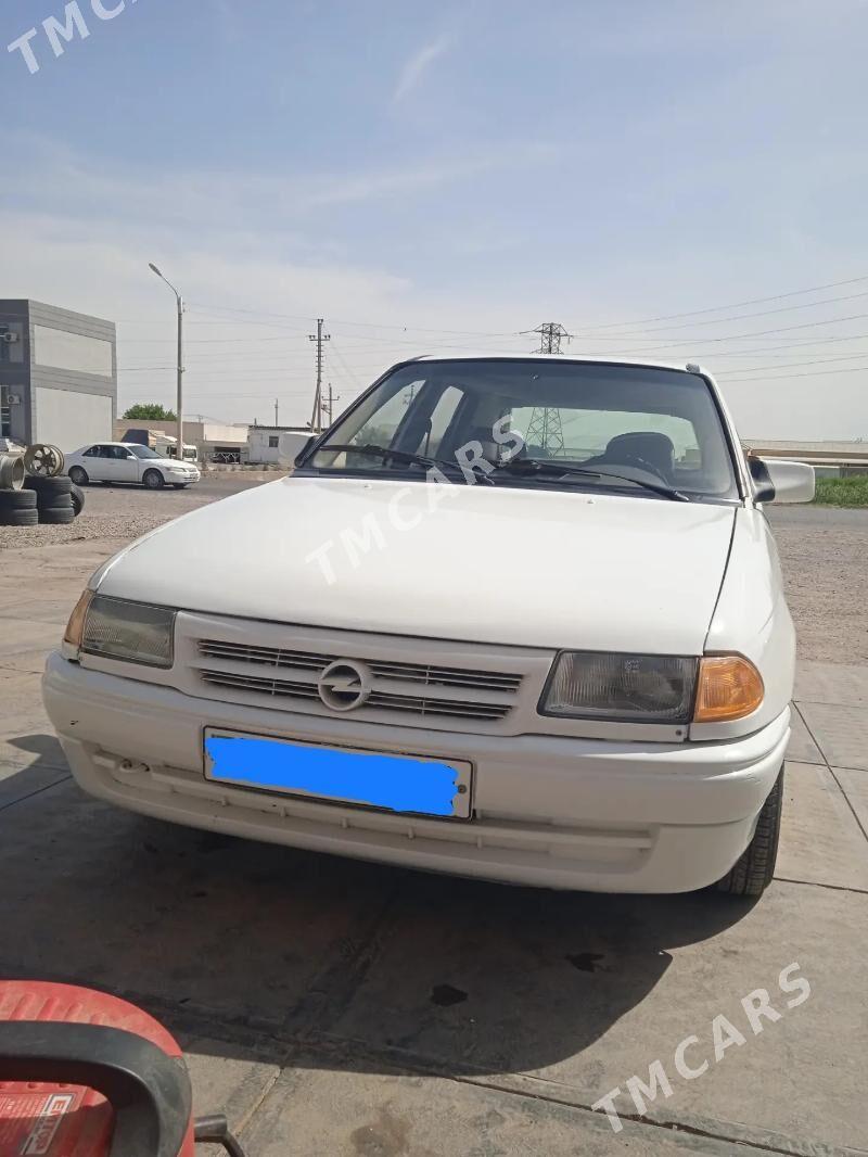 Opel Astra 1993 - 15 000 TMT - Mary - img 4