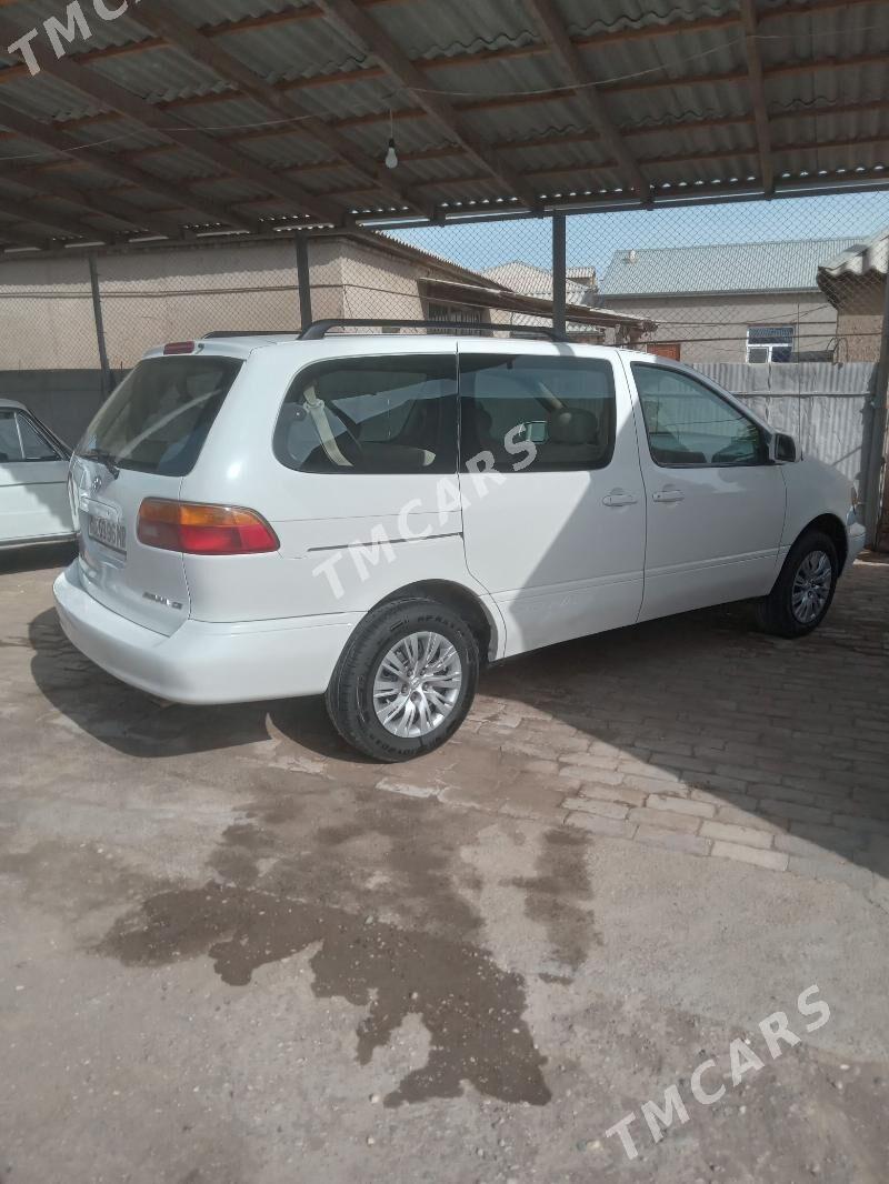 Toyota Sienna 1999 - 143 000 TMT - Mary - img 6