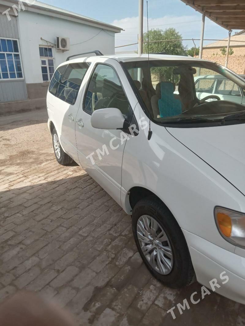 Toyota Sienna 1999 - 143 000 TMT - Mary - img 9