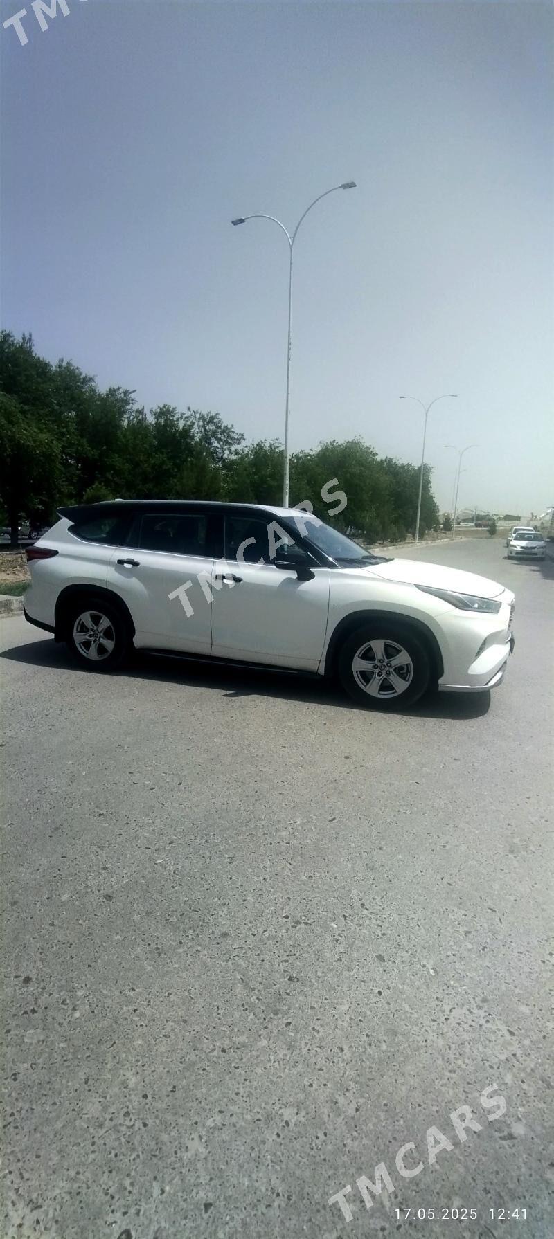 Toyota Highlander 2020 - 530 000 TMT - Türkmenabat - img 3