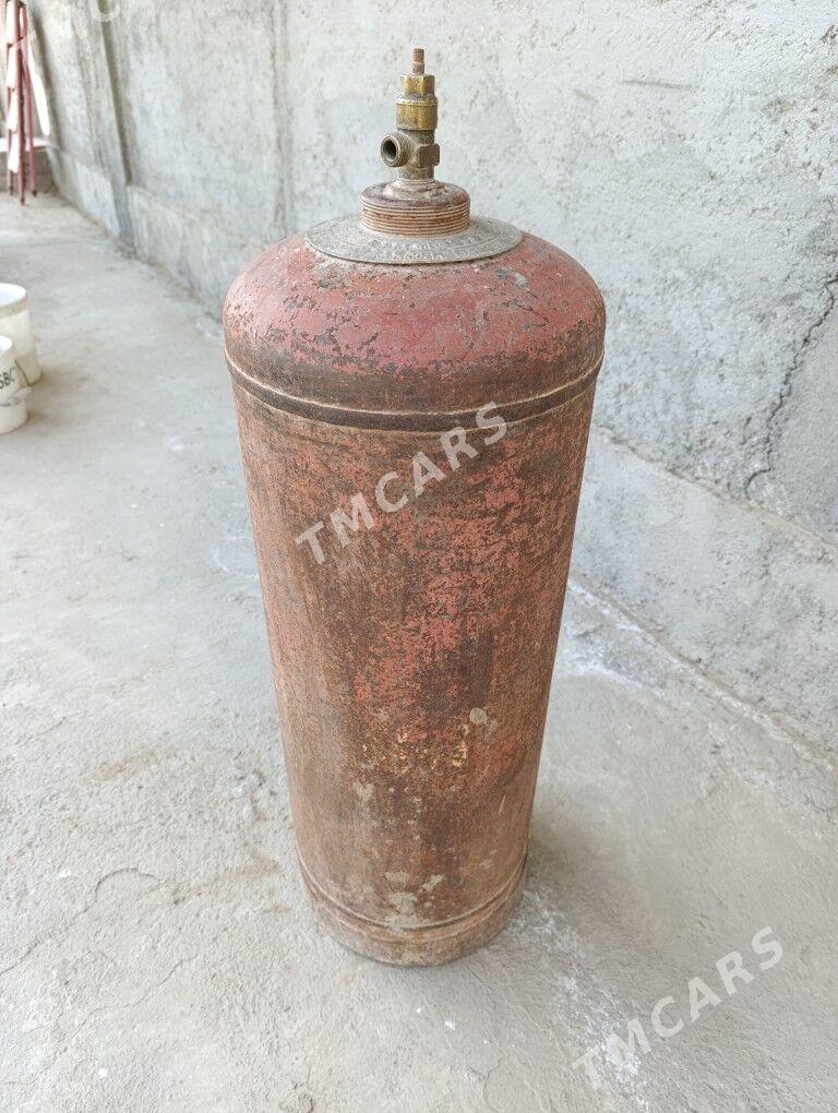 Gaz ballon, Газ баллон - Анев - img 2