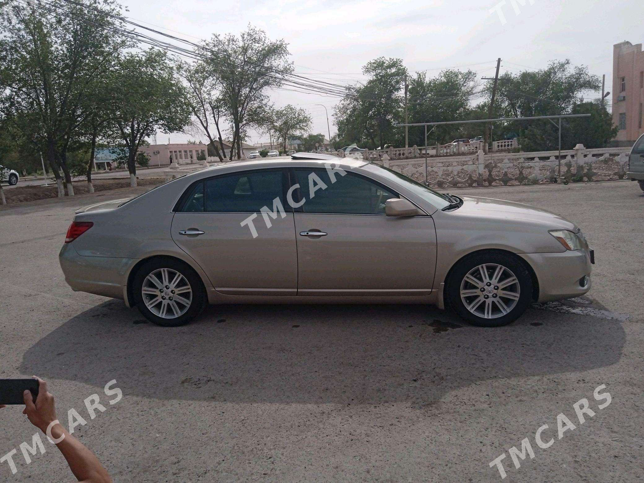 Toyota Avalon 2006 - 190 000 TMT - Гурбансолтан Едже - img 10