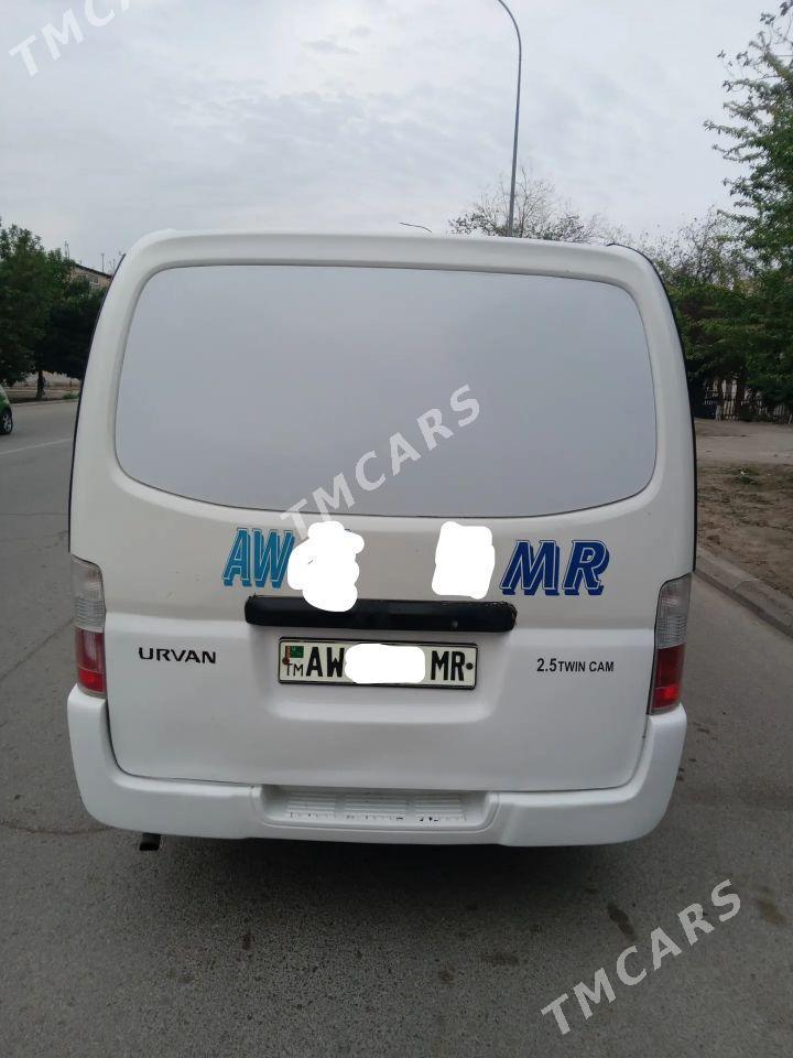 Nissan Urvan 2010 - 180 000 TMT - Daşoguz - img 3