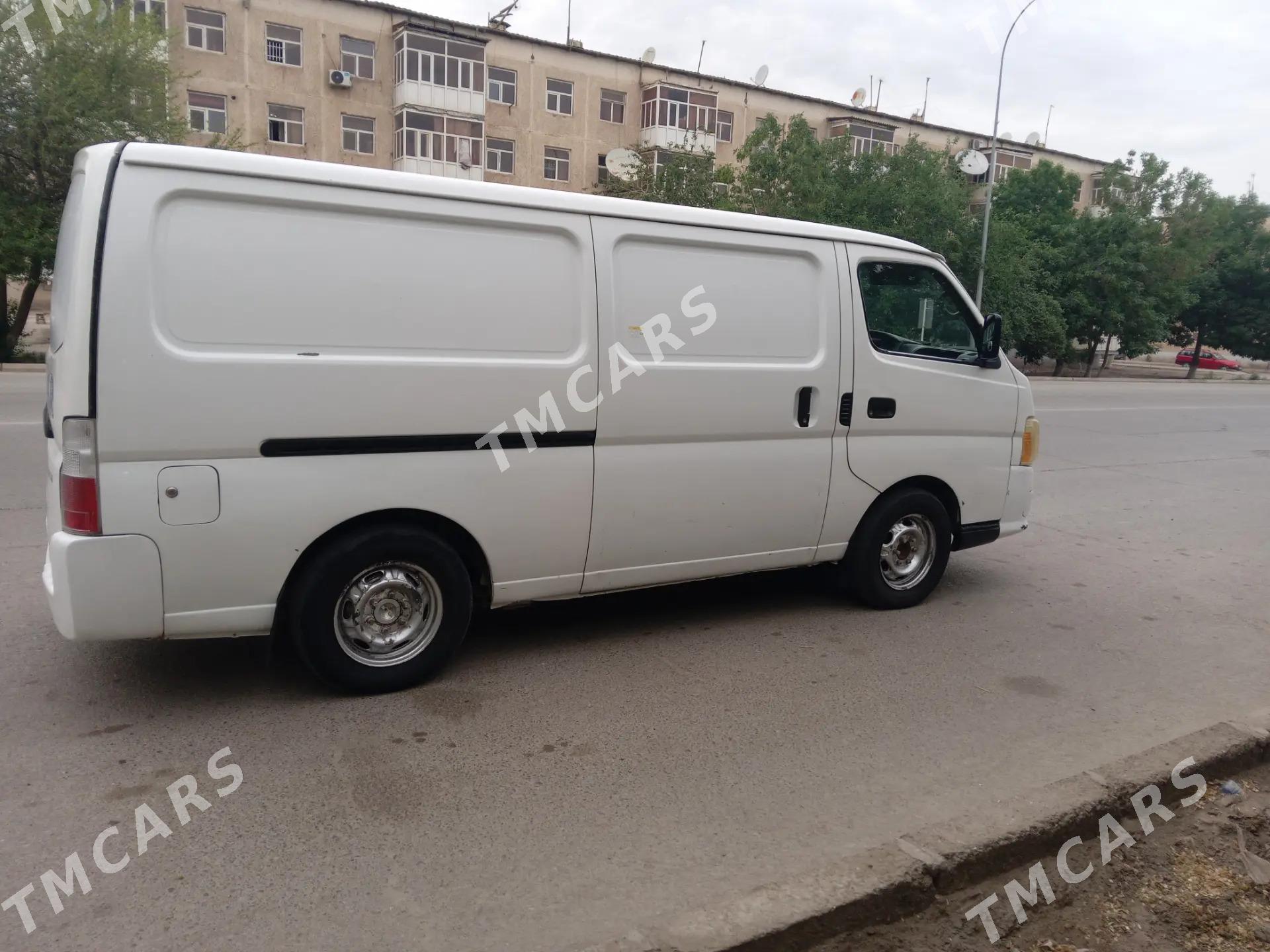 Nissan Urvan 2010 - 180 000 TMT - Daşoguz - img 5