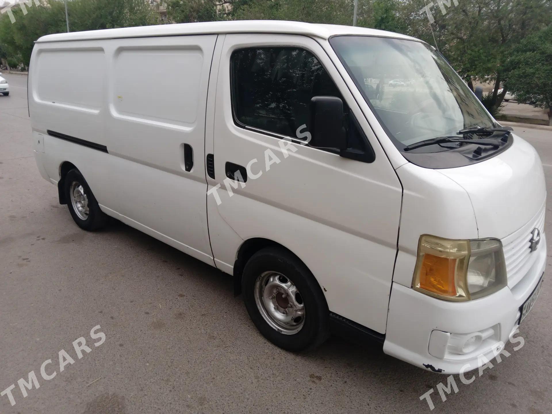 Nissan Urvan 2010 - 180 000 TMT - Daşoguz - img 2