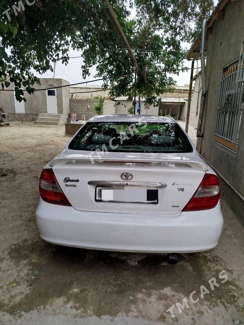Toyota Camry 2002 - 150 000 TMT - Берекет - img 3