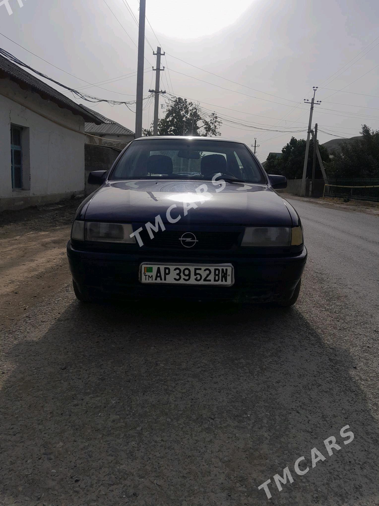 Opel Vectra 1993 - 32 000 TMT - Magtymguly - img 3