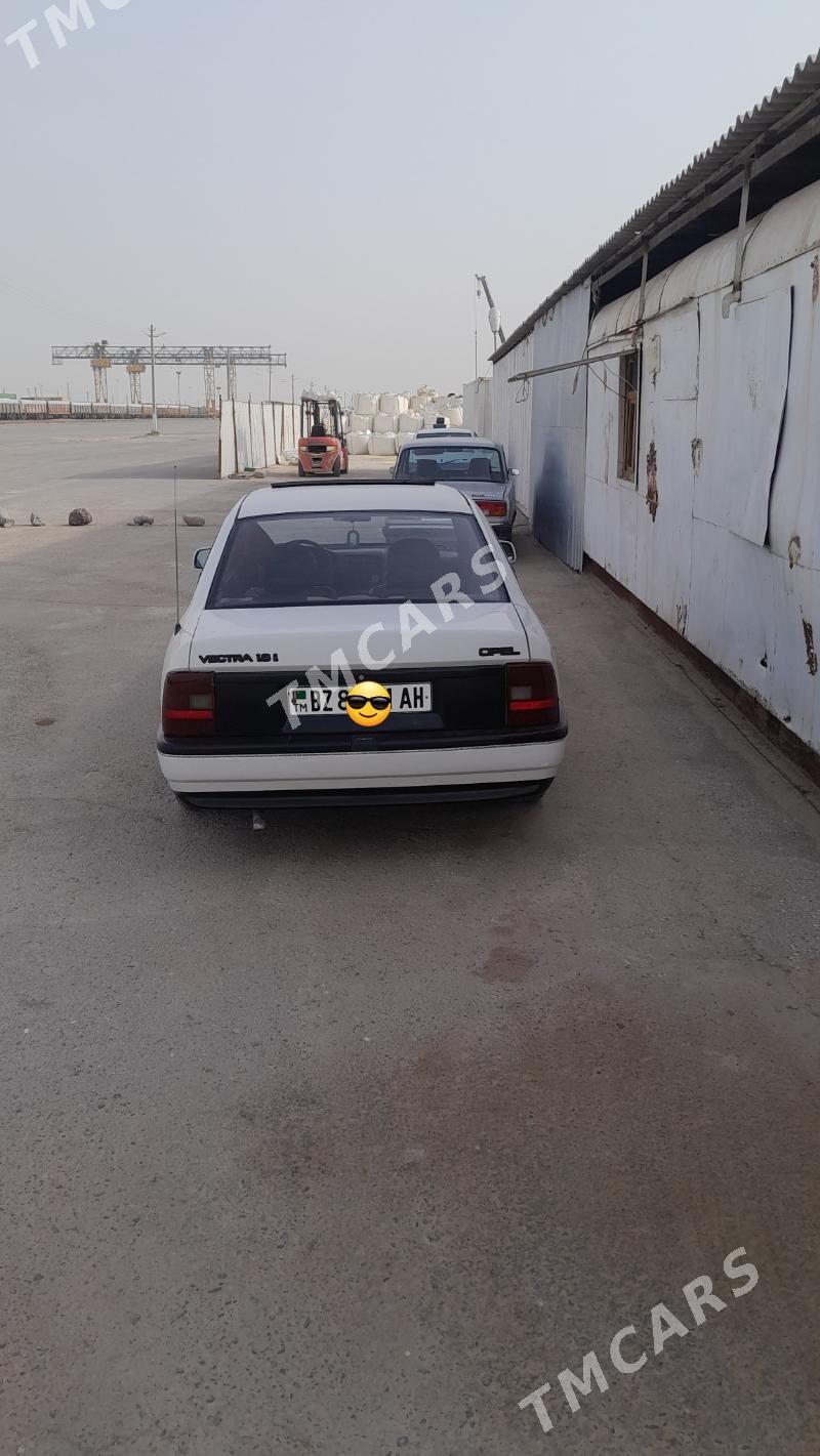 Opel Vectra 1999 - 25 000 TMT - Sarahs - img 2
