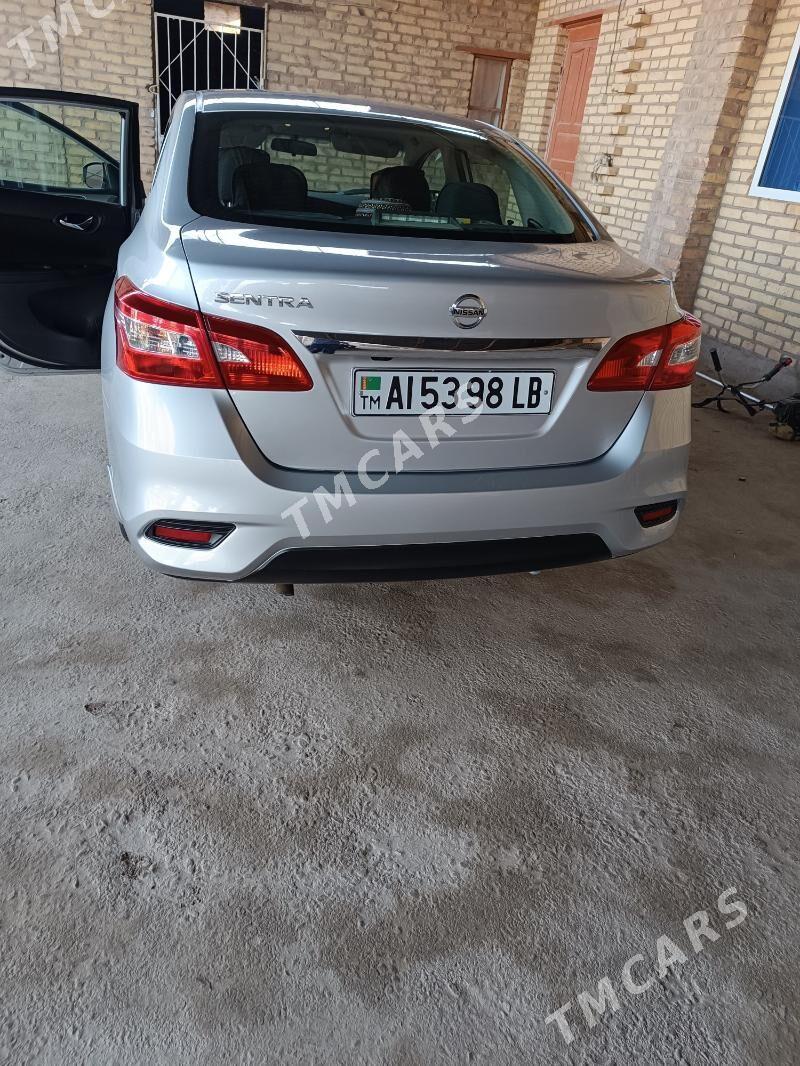 Nissan Sentra 2019 - 180 000 TMT - Дянев - img 6