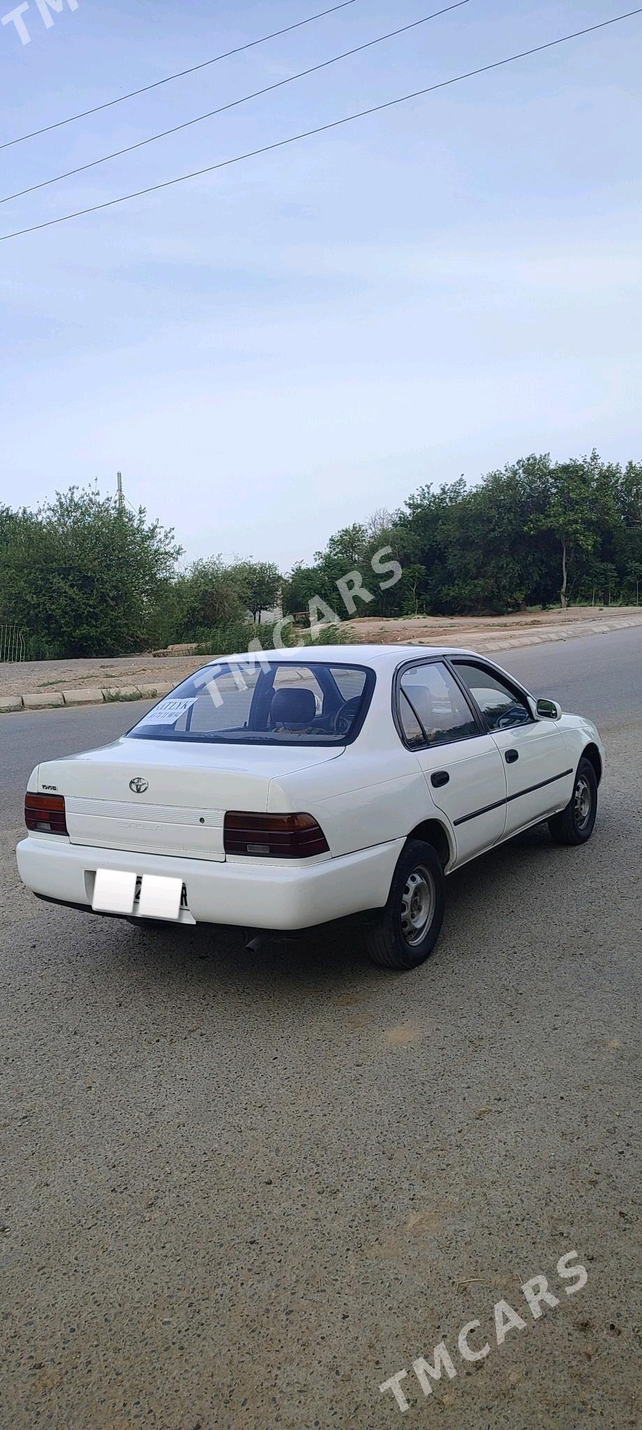 Toyota Corolla 1993 - 46 000 TMT - Байрамали - img 4