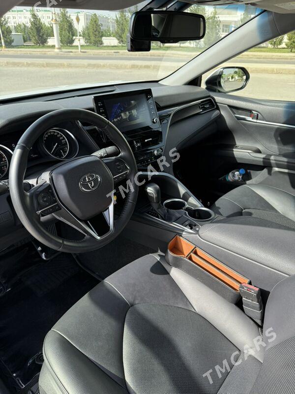 Toyota Camry 2022 - 668 000 TMT - Кëши - img 8