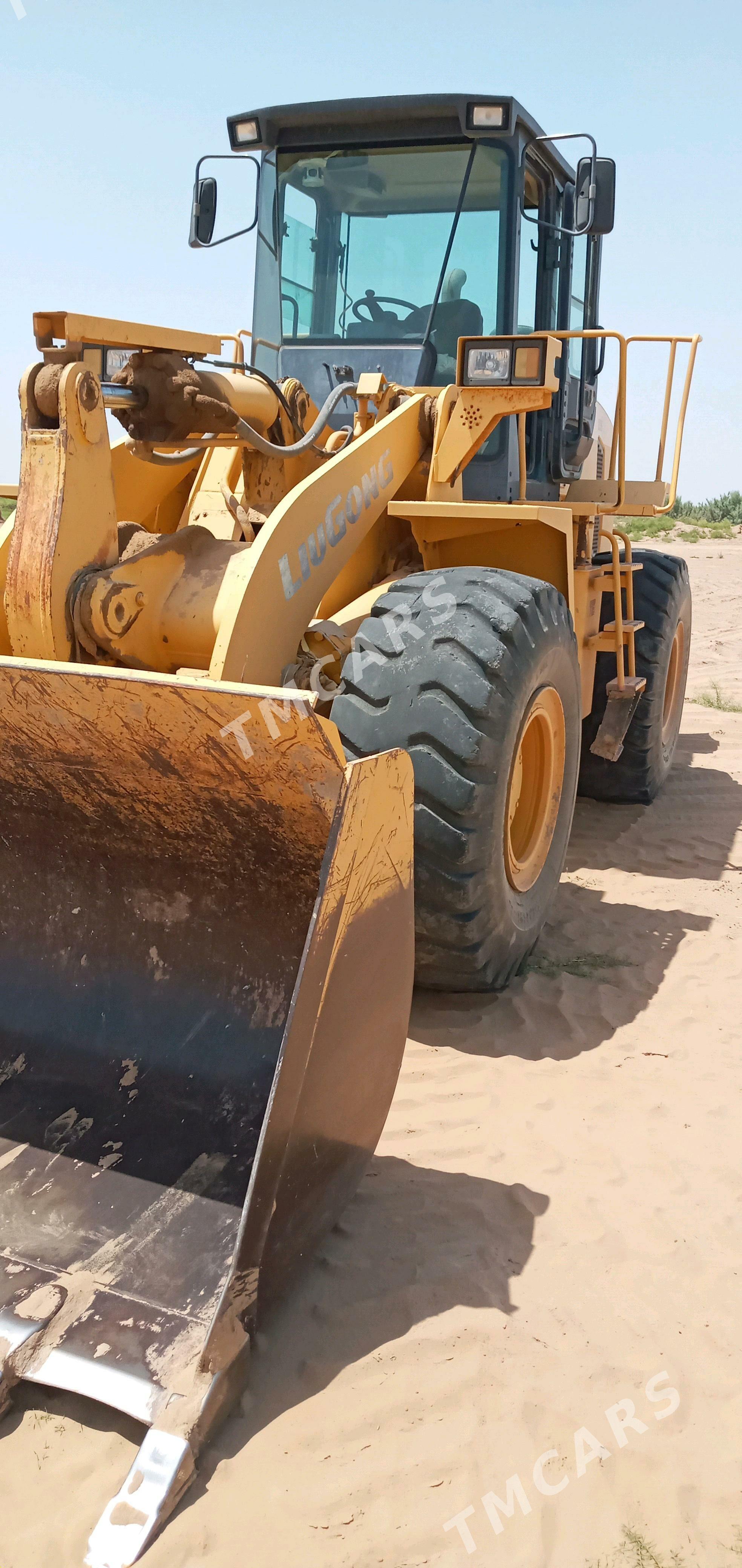 LiuGong CLG 856H 2013 - 600 000 TMT - Теджен - img 2