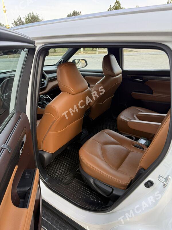 Toyota Highlander 2022 - 800 000 TMT - Aşgabat - img 4