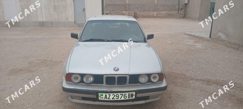 BMW 525 1999 - 33 000 TMT - Balkanabat - img 2