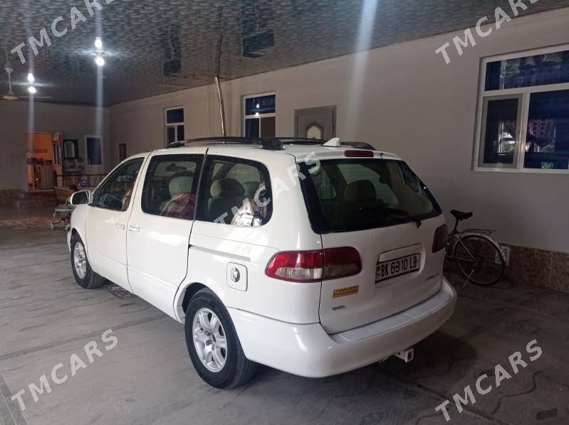 Toyota Sienna 2001 - 110 000 TMT - Дянев - img 3
