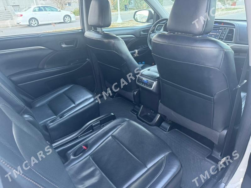 Toyota Highlander 2018 - 545 000 TMT - Ашхабад - img 6