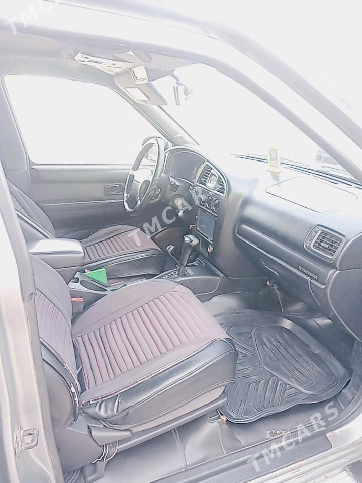 Nissan Pathfinder 2002 - 95 000 TMT - Ходжамбаз - img 2