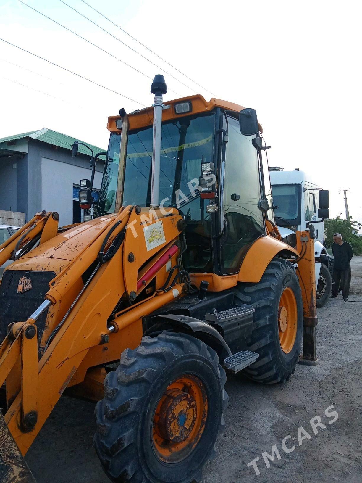 JCB 3CX Compact 2004 - 500 000 TMT - Çoganly - img 3