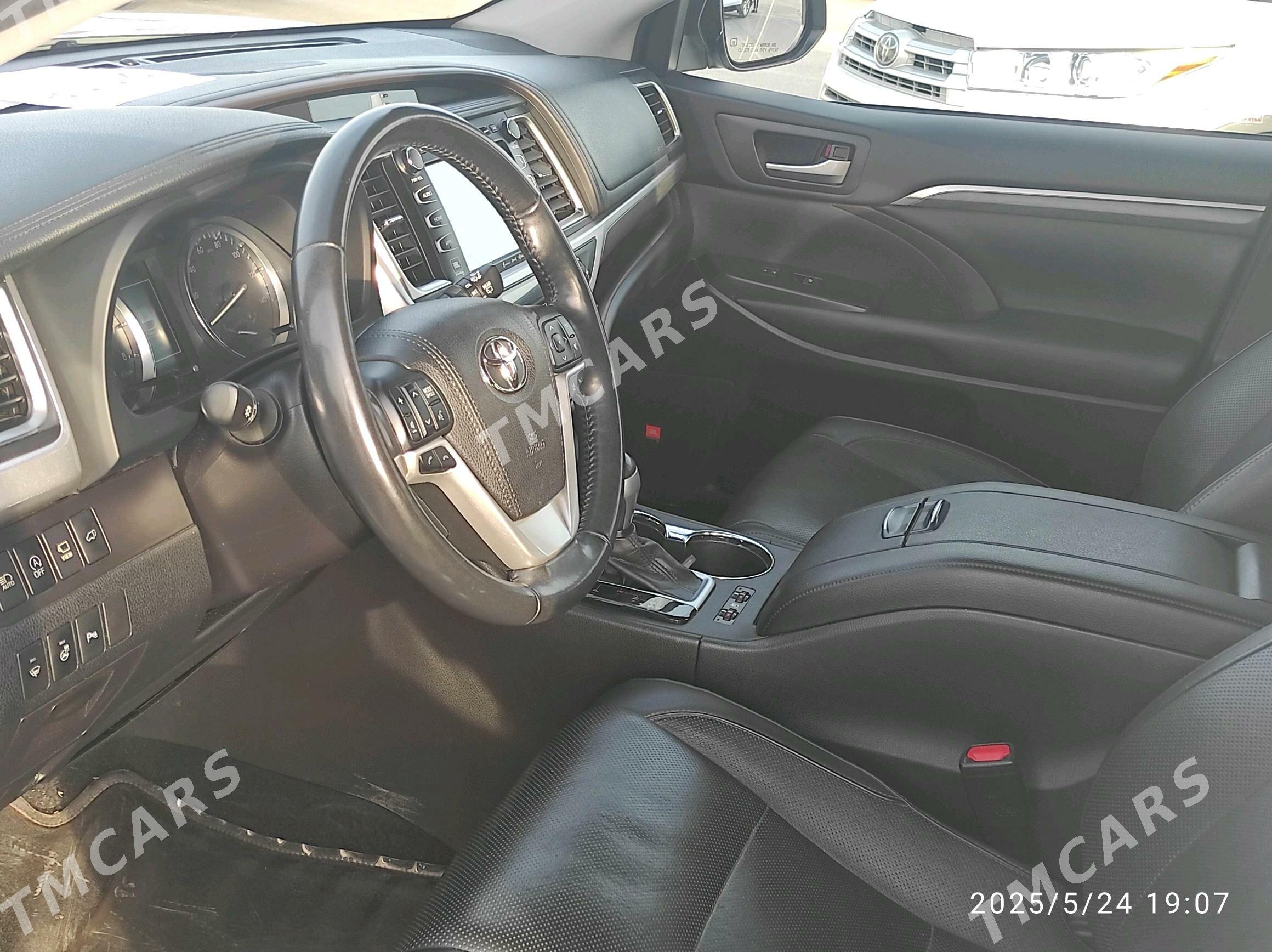 Toyota Highlander 2018 - 507 000 TMT - Ашхабад - img 5