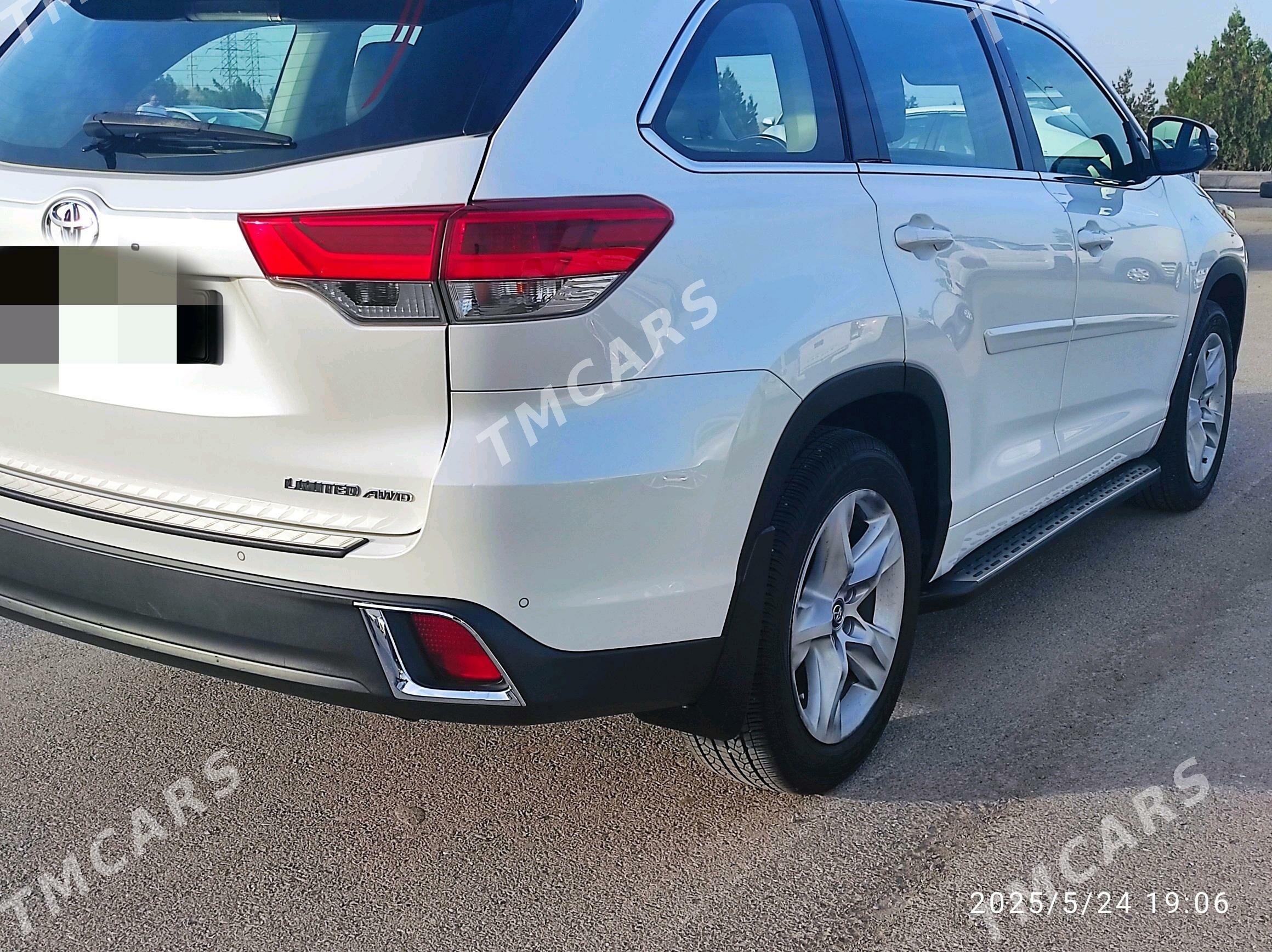 Toyota Highlander 2018 - 507 000 TMT - Ашхабад - img 4