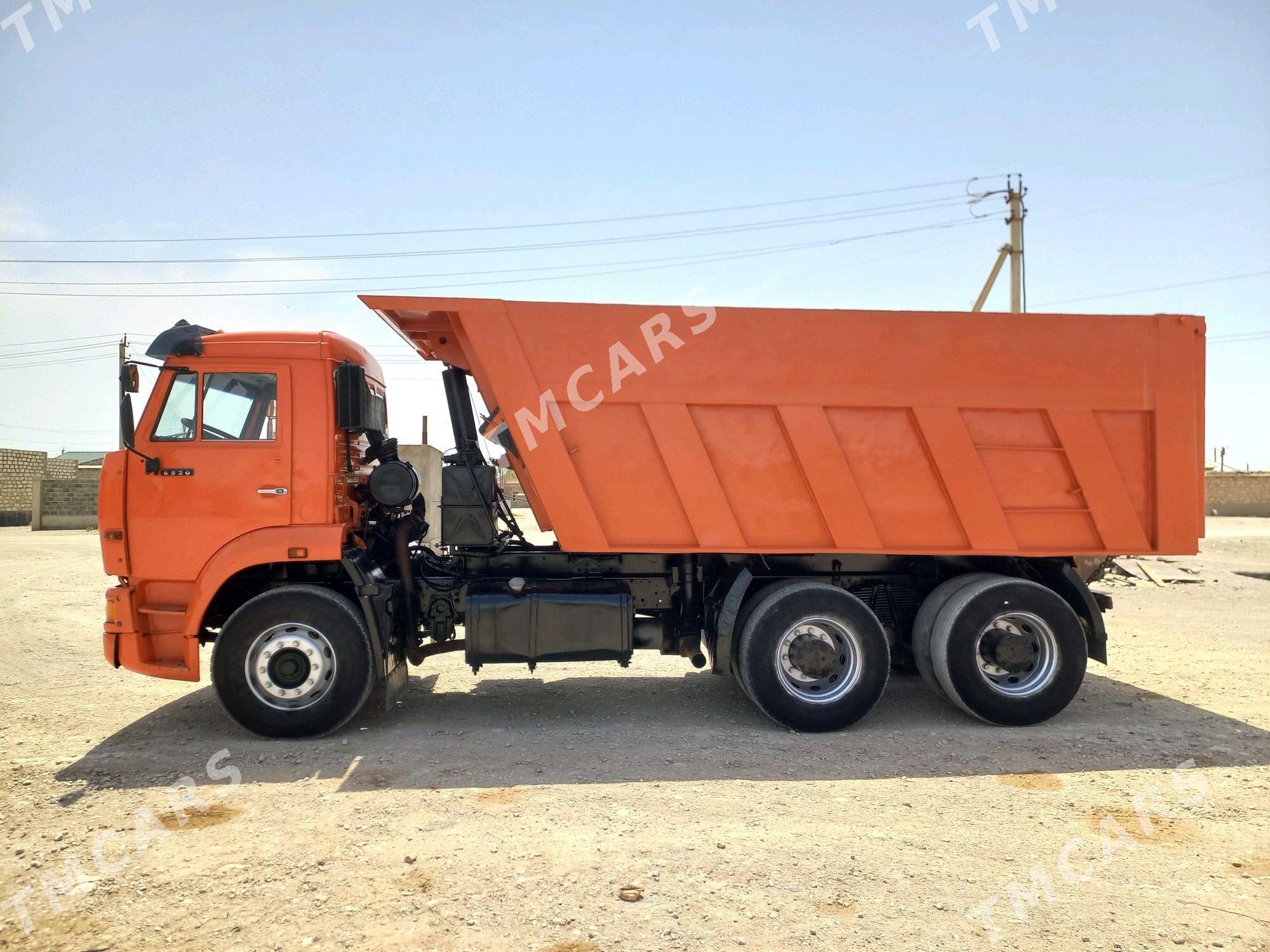 Kamaz 6520 2006 - 300 000 TMT - Гумдаг - img 8