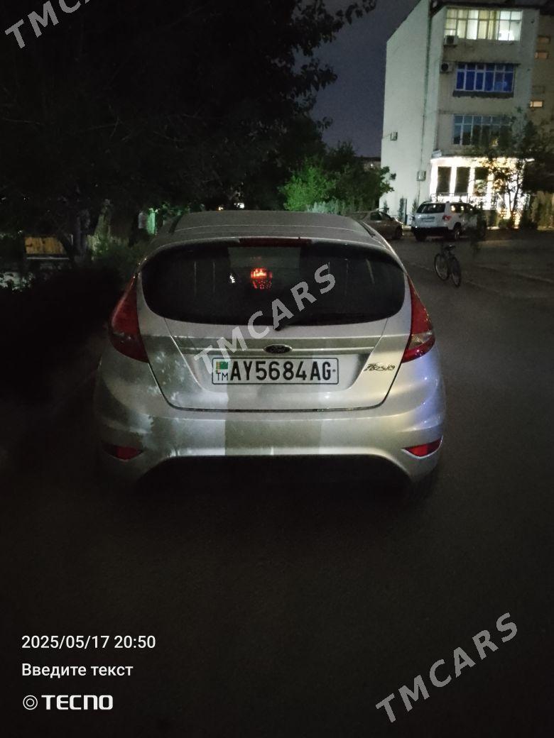 Ford Fiesta 2012 - 115 000 TMT - Ашхабад - img 5