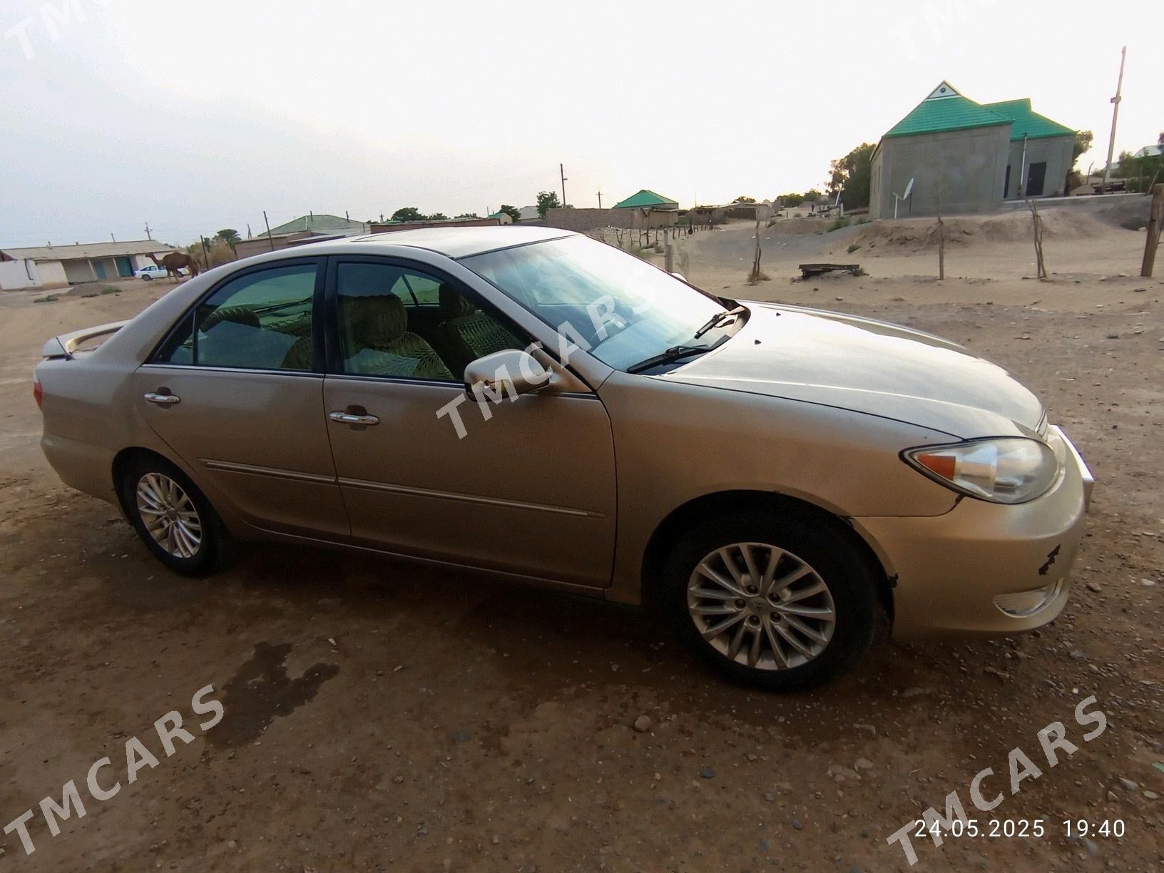 Toyota Camry 2004 - 166 000 TMT - Ак-Бугдайский этрап - img 7