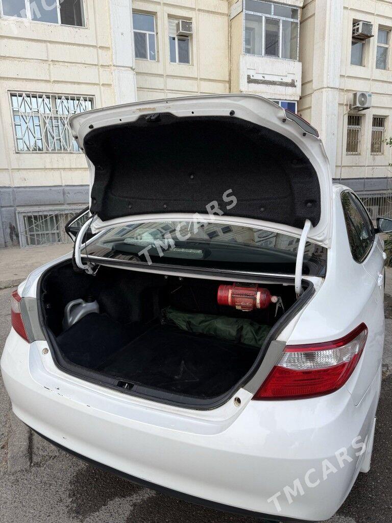 Toyota Camry 2017 - 205 000 TMT - Мир 2 - img 2
