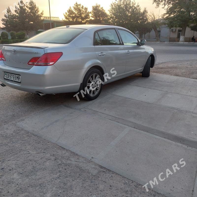 Toyota Avalon 2005 - 150 000 TMT - Байрамали - img 2