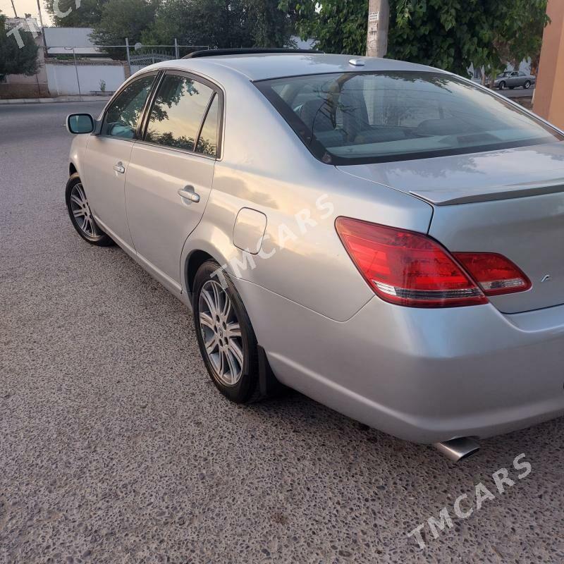 Toyota Avalon 2005 - 150 000 TMT - Байрамали - img 3