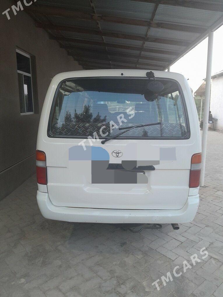 Toyota Hiace 2003 - 140 000 TMT - Türkmengala - img 2