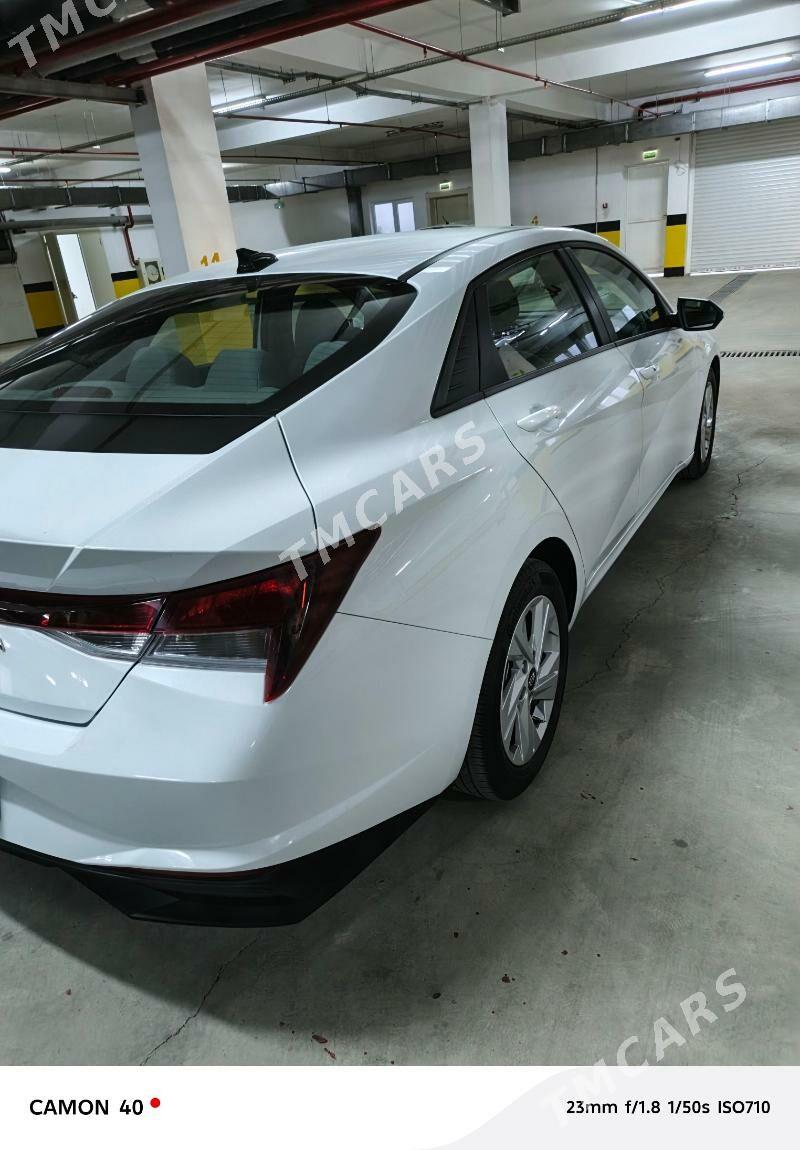 Hyundai Elantra 2021 - 250 000 TMT - Аркадаг - img 6