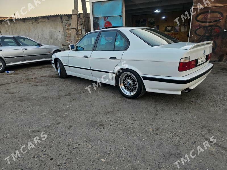 BMW 5 Series 1993 - 100 000 TMT - Türkmenabat - img 6