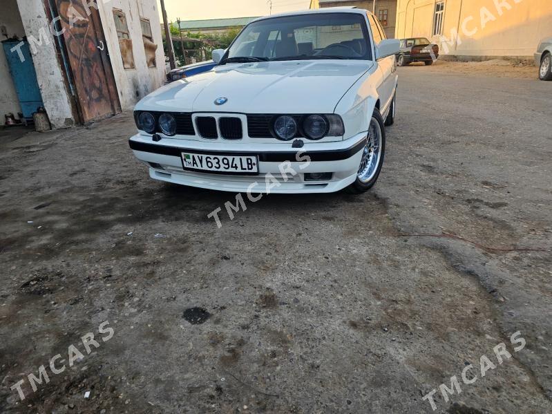 BMW 5 Series 1993 - 100 000 TMT - Türkmenabat - img 3