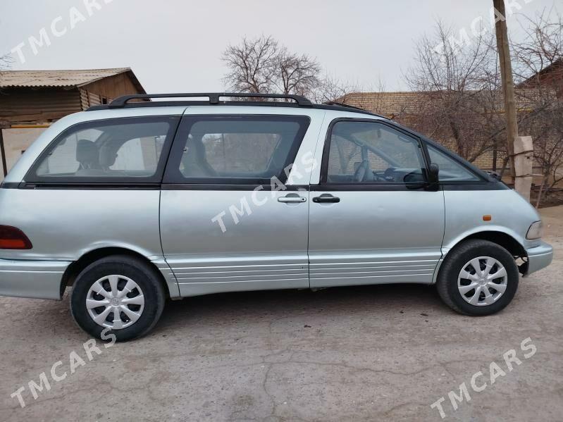 Toyota Previa 1995 - 68 000 TMT - Сакар - img 6