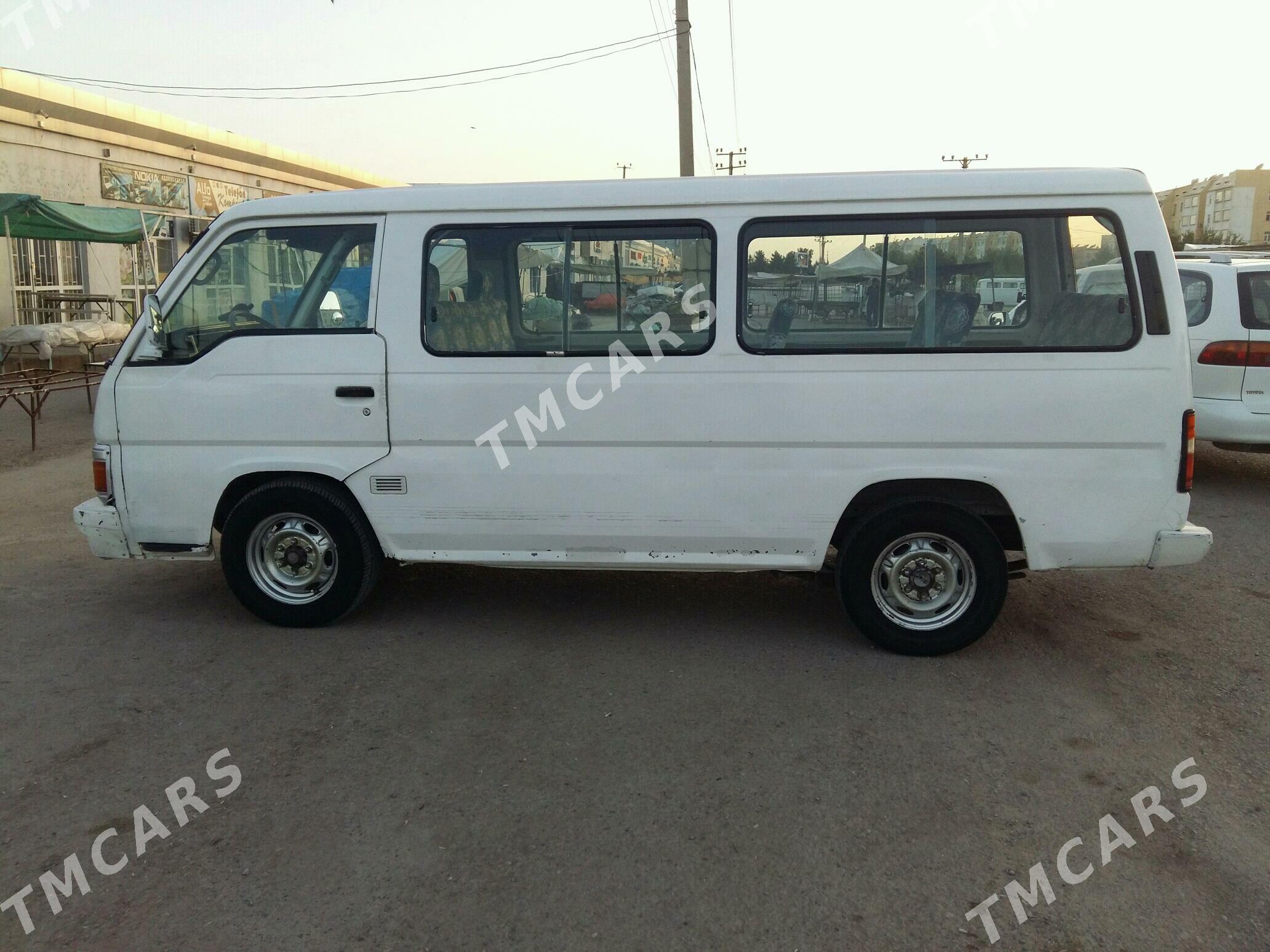 Toyota Hiace 1997 - 50 000 TMT - Mary - img 3