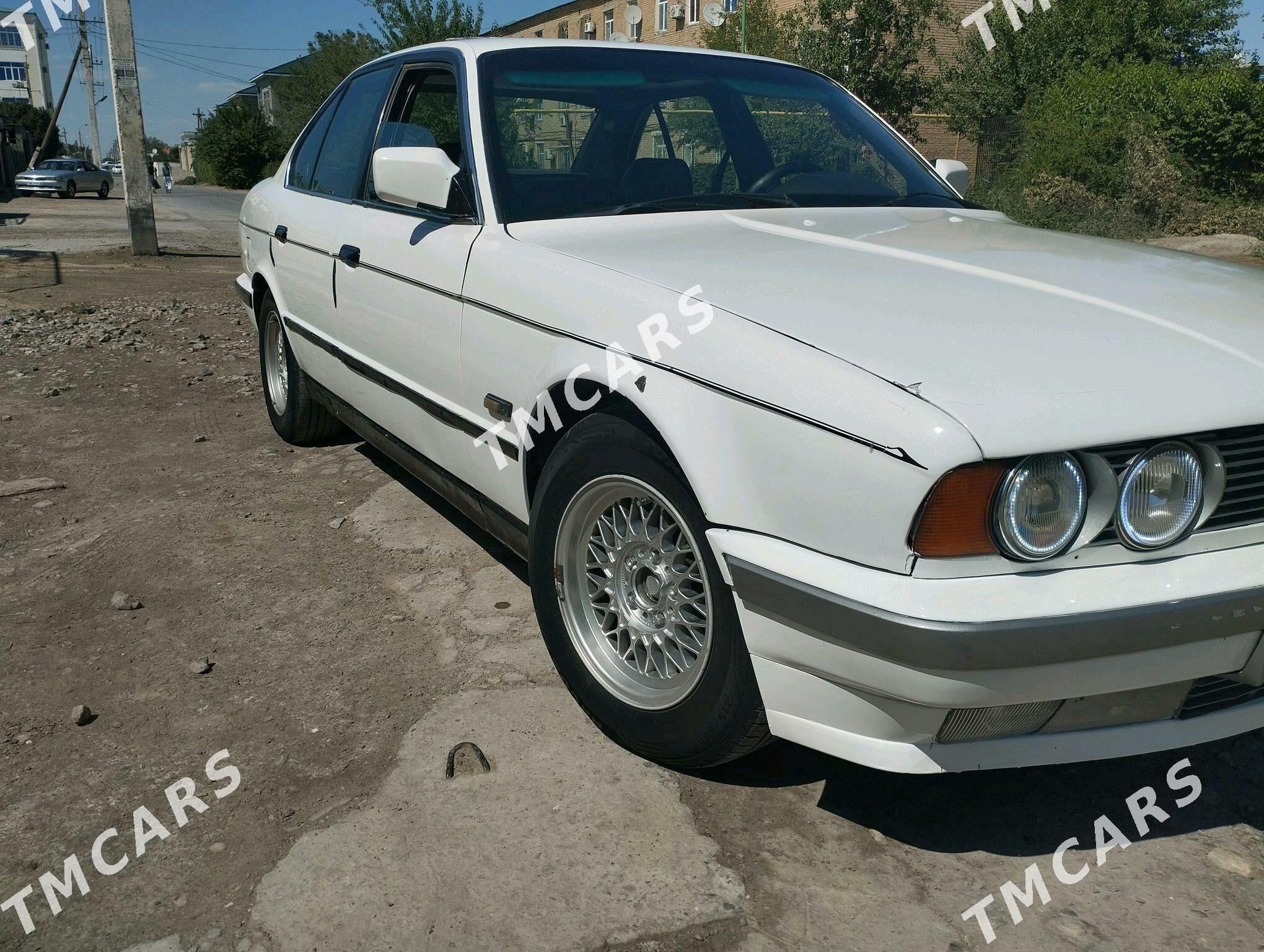 BMW 535 1992 - 38 000 TMT - Туркменабат - img 3