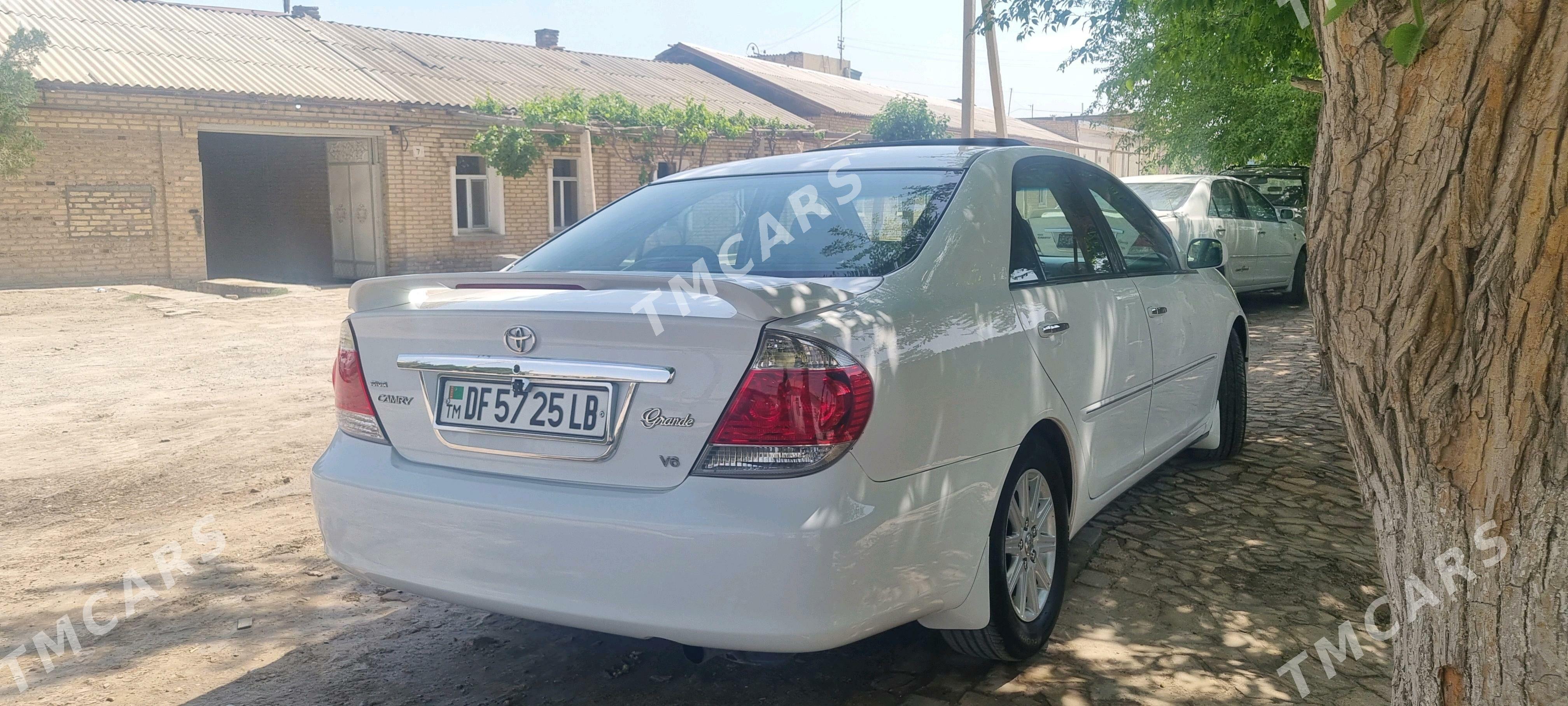 Toyota Camry 2005 - 250 000 TMT - Керки - img 2