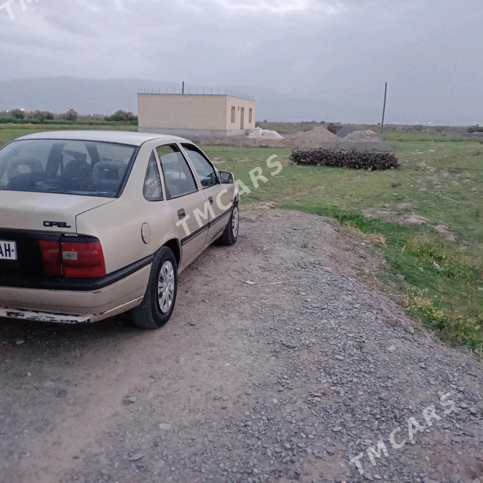 Opel Vectra 1990 - 38 000 TMT - Gökdepe - img 3