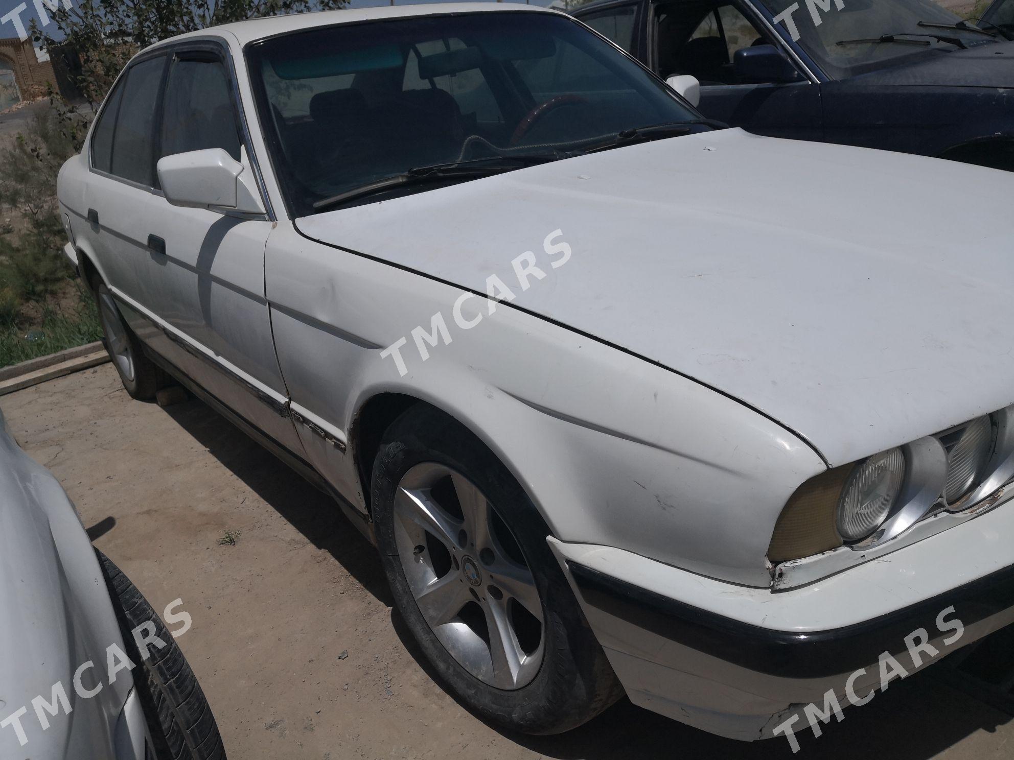 BMW 520 1991 - 27 000 TMT - Мургап - img 3