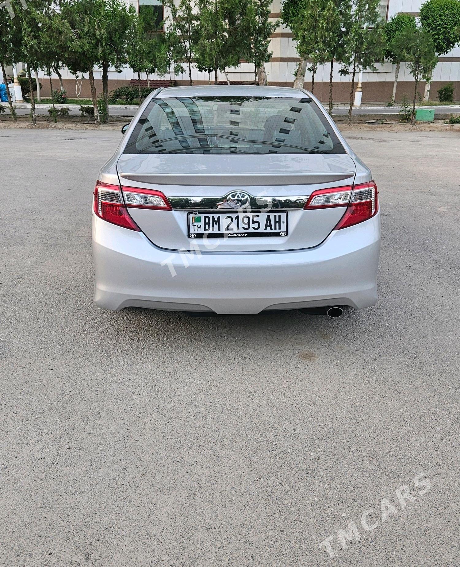 Toyota Camry 2012 - 212 000 TMT - Нефтегаз (ул. Андалиб-Юбилейная) - img 5