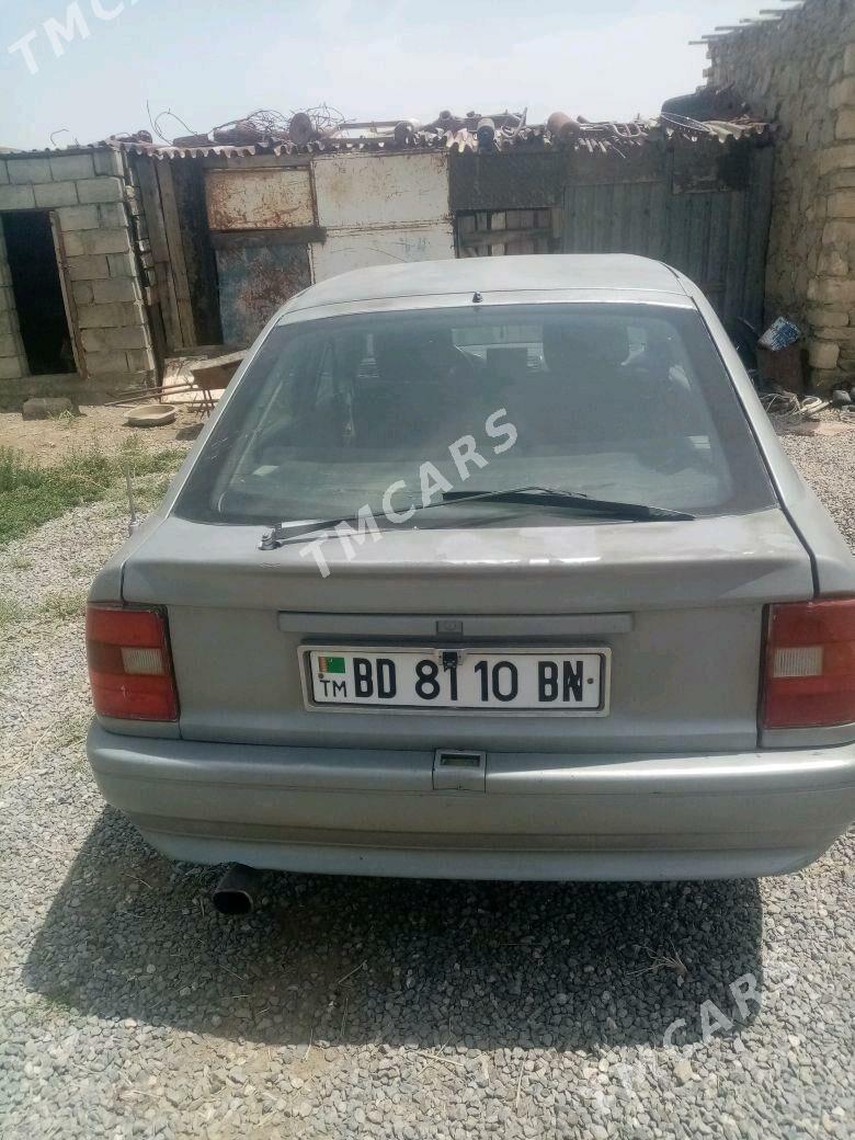 Opel Vectra 1995 - 25 000 TMT - Bereket - img 4