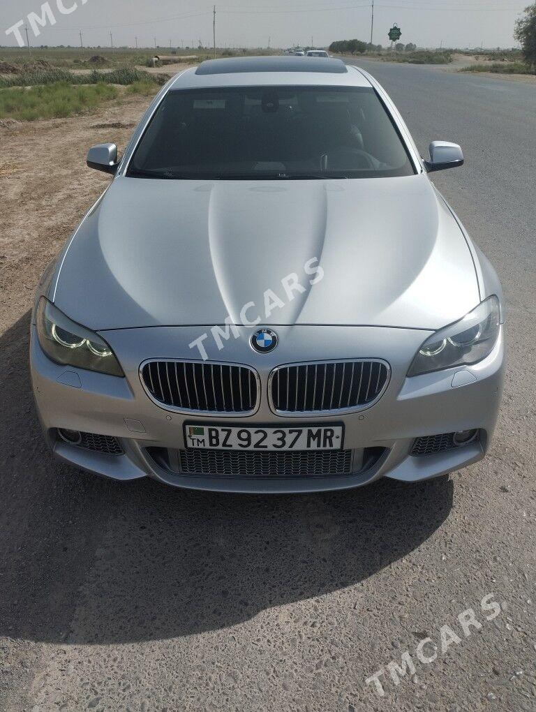BMW F10 2011 - 320 000 TMT - Мары - img 3