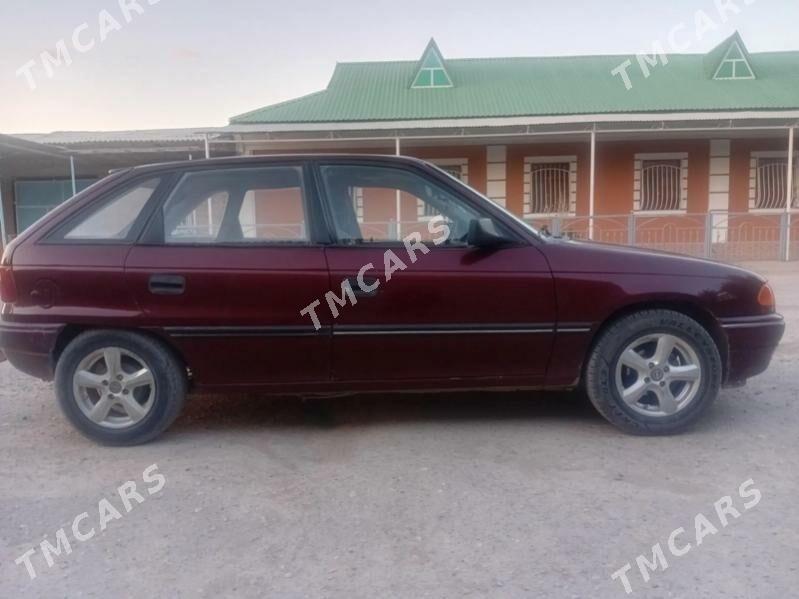 Opel Astra 1992 - 30 000 TMT - Саят - img 7