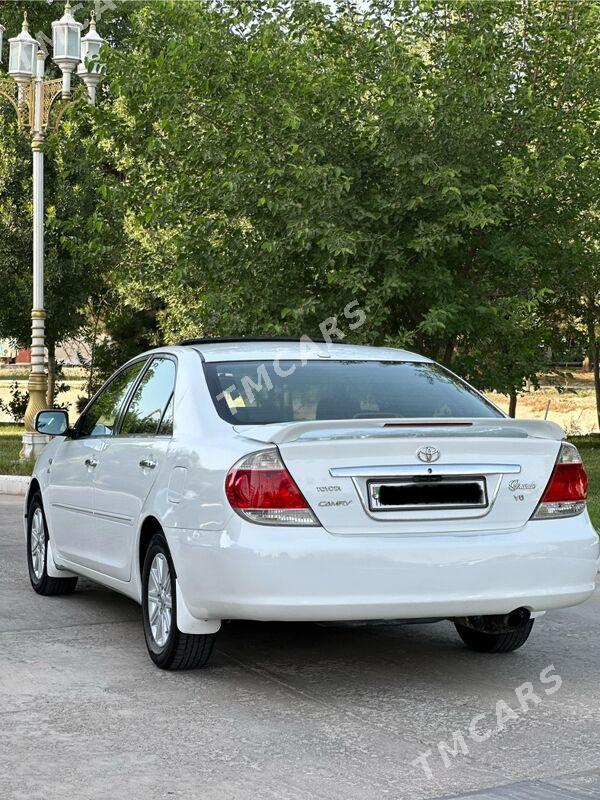 Toyota Camry 2003 - 195 000 TMT - Байрамали - img 5