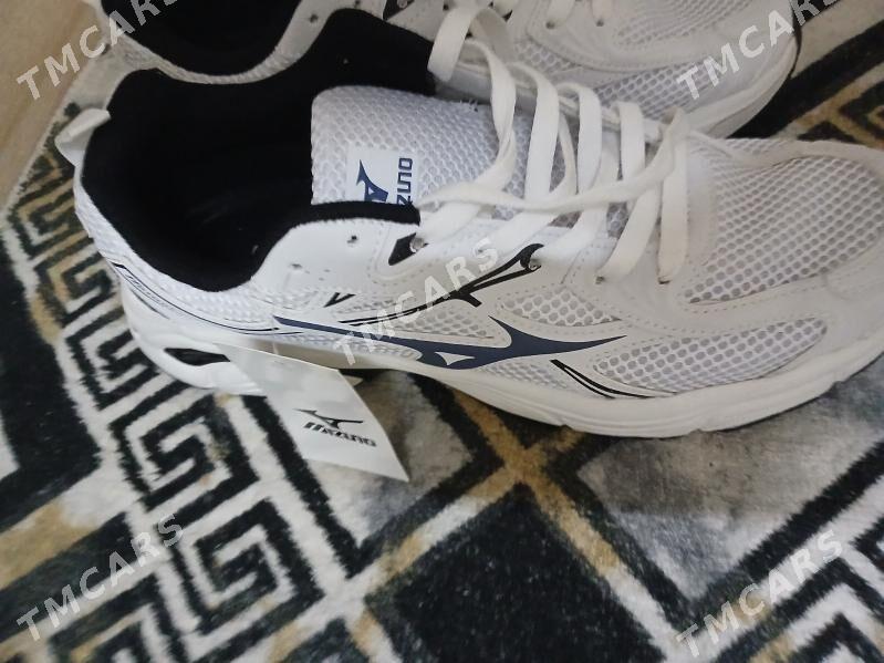 Mizuno krasowka - Улица Ататурка - img 3