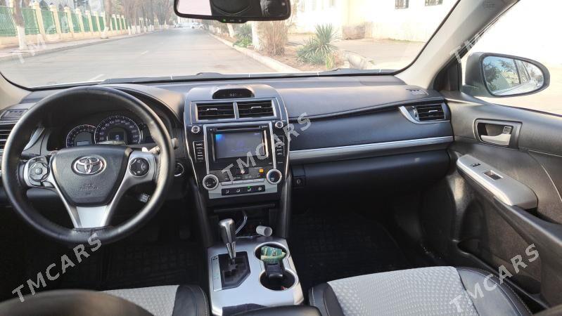 Toyota Camry 2013 - 255 000 TMT - Мир 3 - img 4