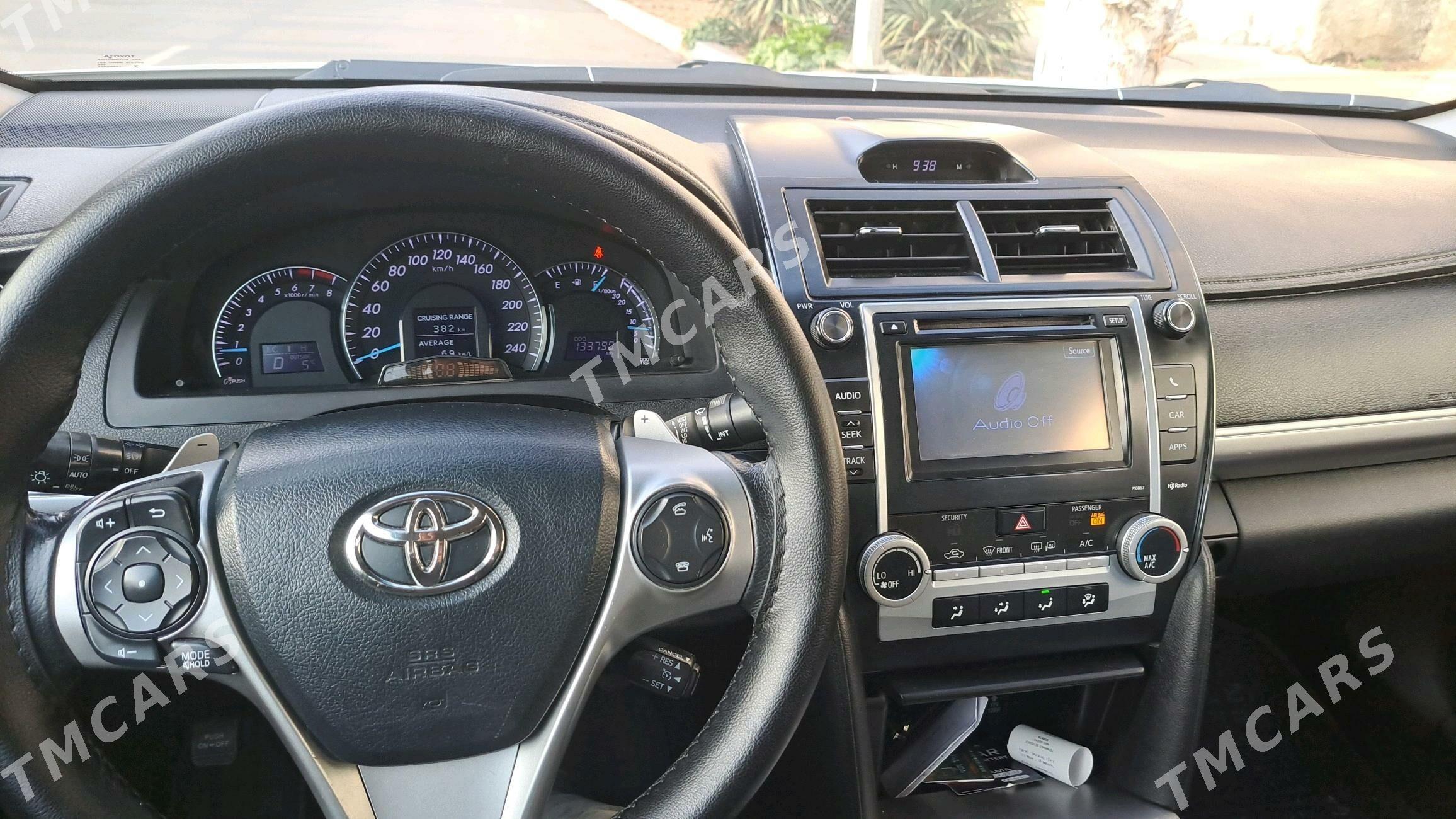 Toyota Camry 2013 - 255 000 TMT - Мир 3 - img 8